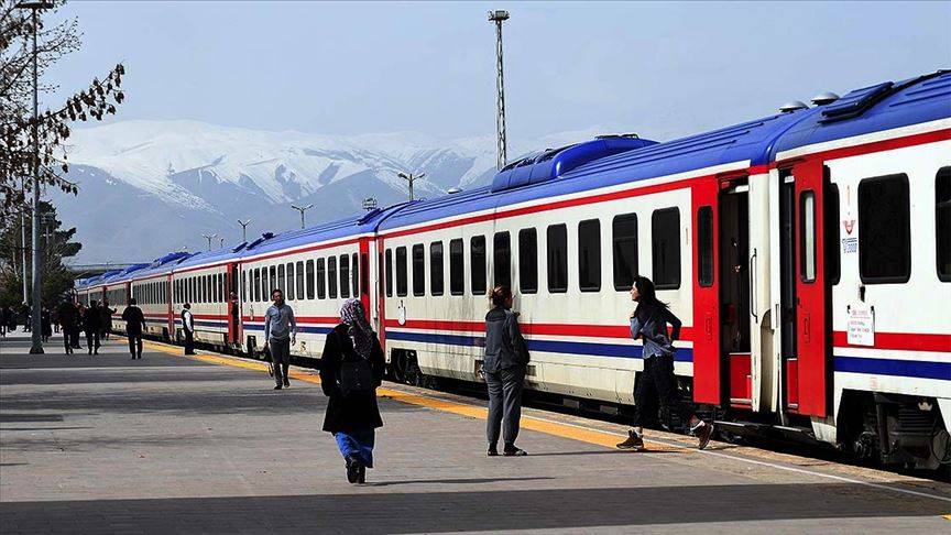 TCDD 229 işçi alımı başvurularında son günler: Kura ve sınav takvimi açıklandı 8